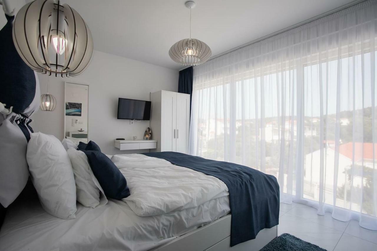 Villa Compass; Luxury Experience In Natural Bay. Razanj Exterior photo