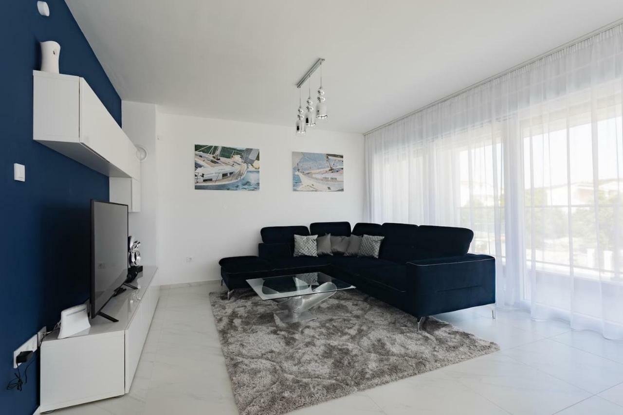 Villa Compass; Luxury Experience In Natural Bay. Razanj Exterior photo