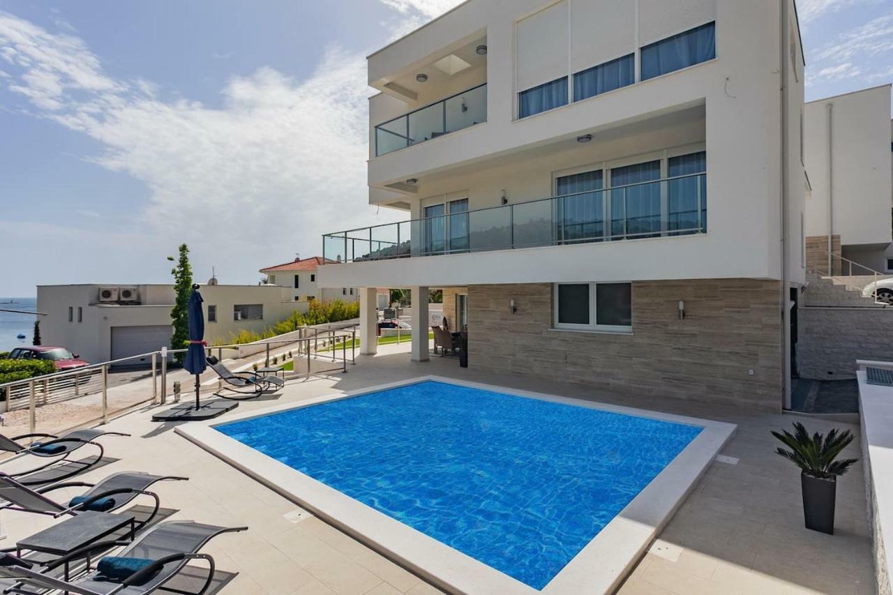 Villa Compass; Luxury Experience In Natural Bay. Razanj Exterior photo