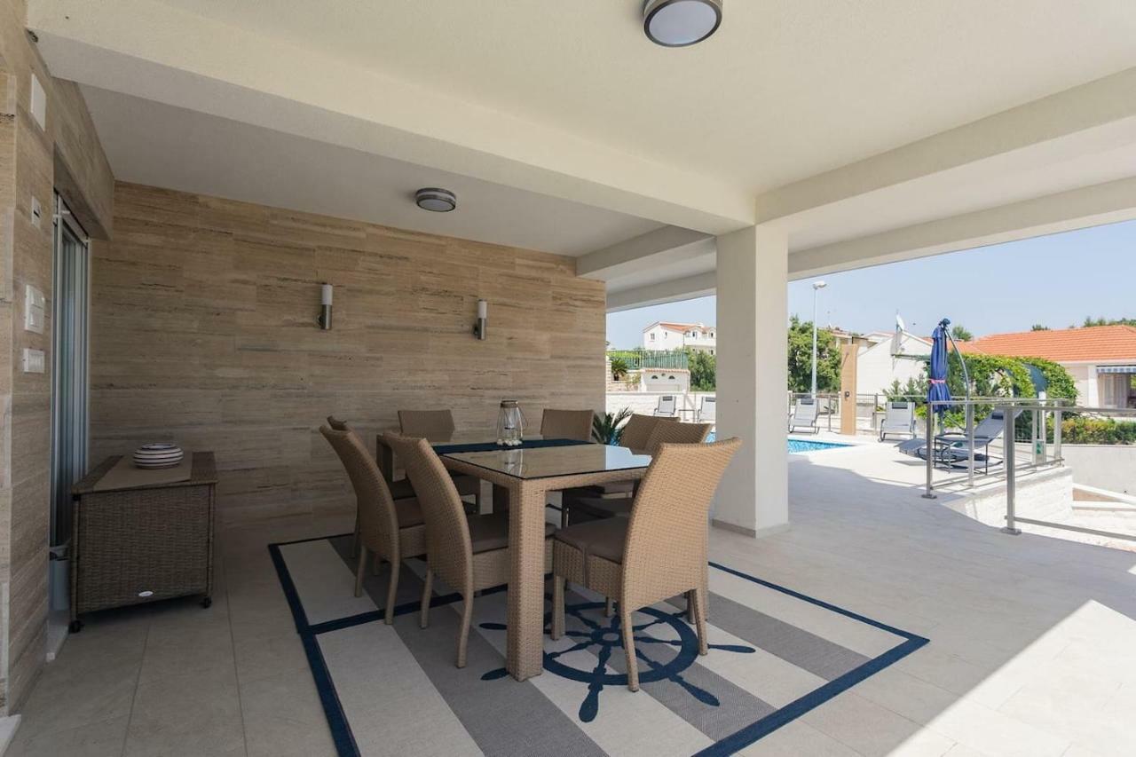 Villa Compass; Luxury Experience In Natural Bay. Razanj Exterior photo